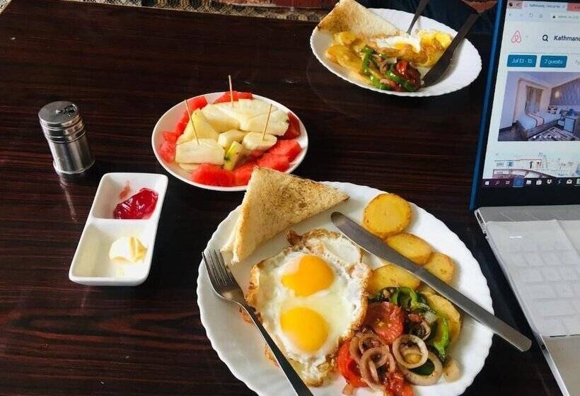 هتل Little Buddha Inn