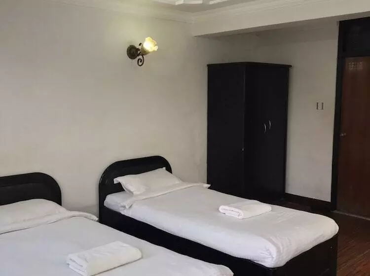 هتل Little Buddha Inn