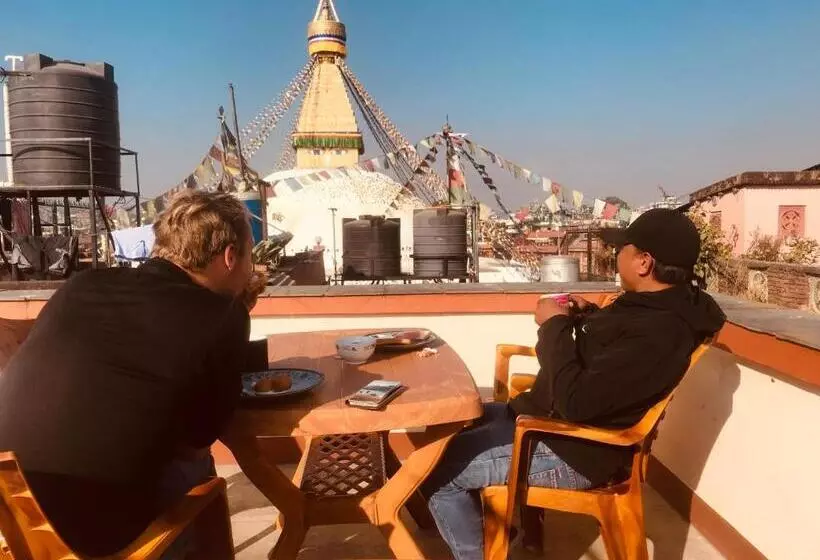 هتل Little Buddha Inn