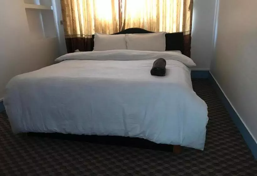 هتل Little Buddha Inn