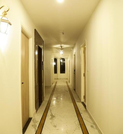 בית מלון כפרי Ratangarh Palace