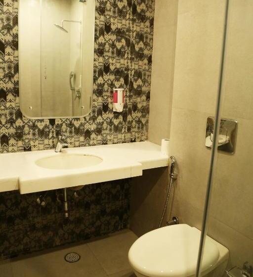 בית מלון כפרי Ratangarh Palace