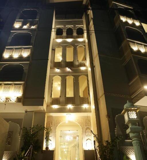 בית מלון כפרי Ratangarh Palace