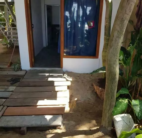 ペンション Ceylon Beach Home