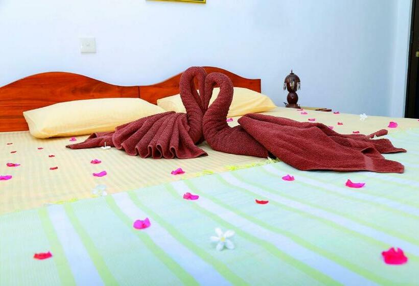 펜션 Sammy S Rest Inn