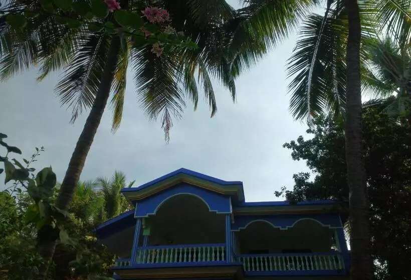 Majatalo The Purple House