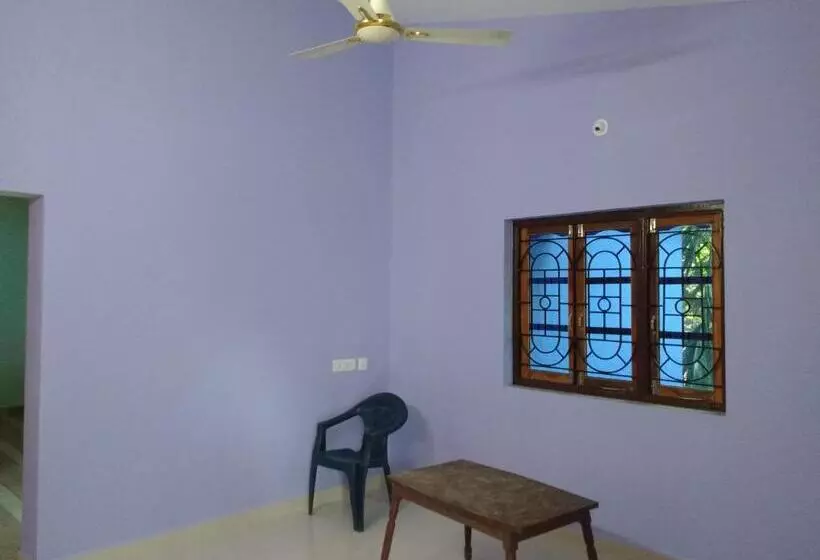 Majatalo The Purple House