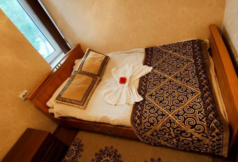 پانسیون Zheenkan2