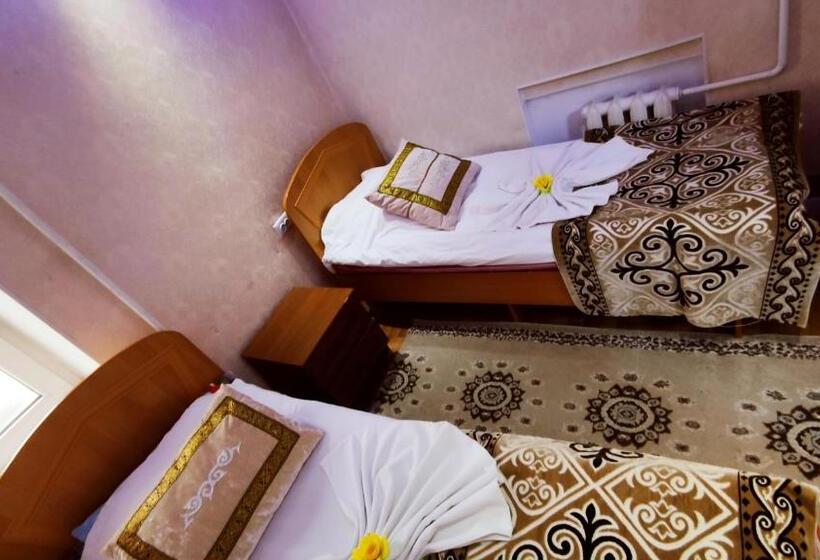 پانسیون Zheenkan2