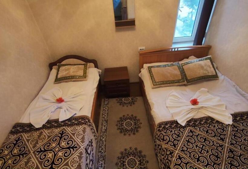 پانسیون Zheenkan2