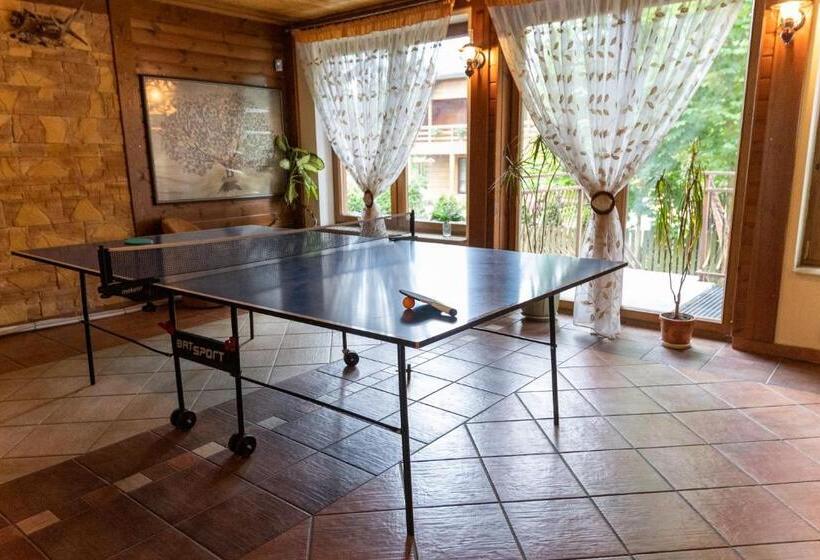 Отель Augustowia