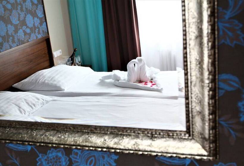 Hotel Baltaci U Nahonu