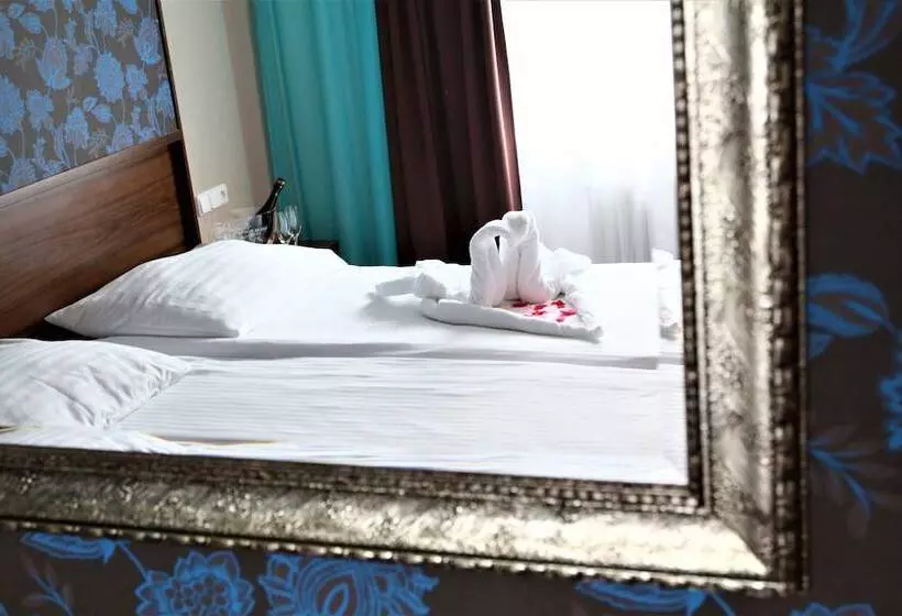 هتل Baltaci U Nahonu