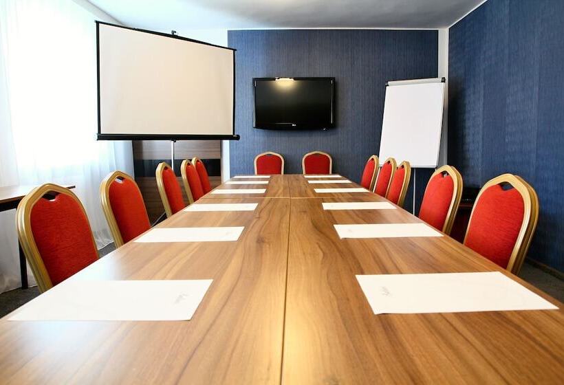 Hotel Baltaci U Nahonu