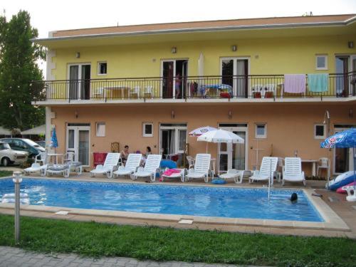 בית מלון כפרי Beach