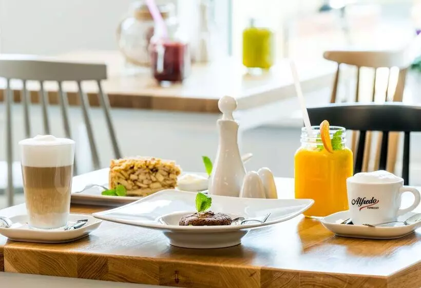 호텔 Best Western Jurata