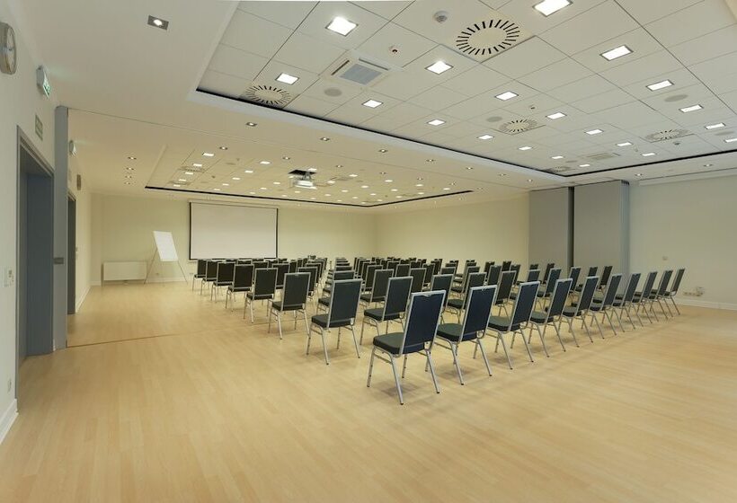 酒店 Best Western Jurata