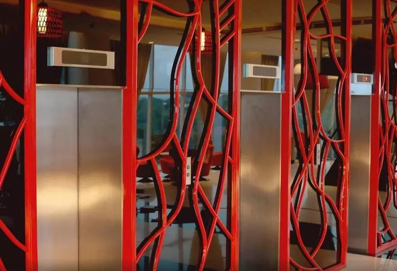 酒店 Cinnamon Red Colombo