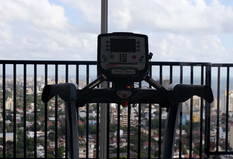 Hotel Cinnamon Red Colombo