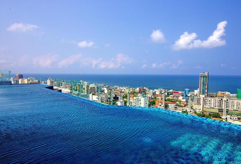 Hotel Cinnamon Red Colombo