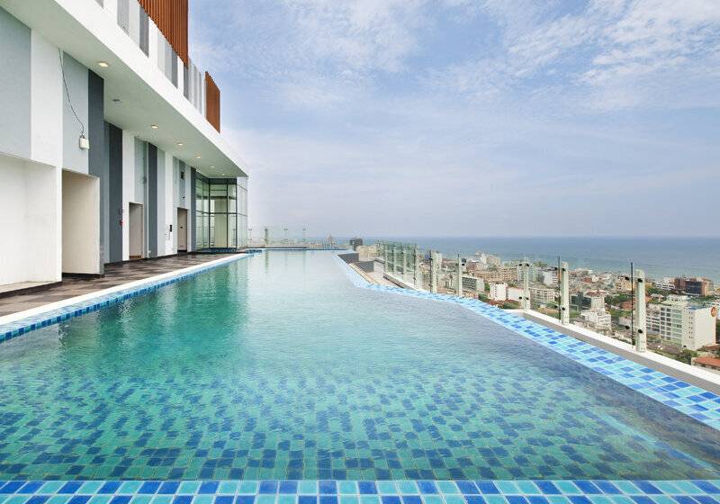 Hotel Cinnamon Red Colombo