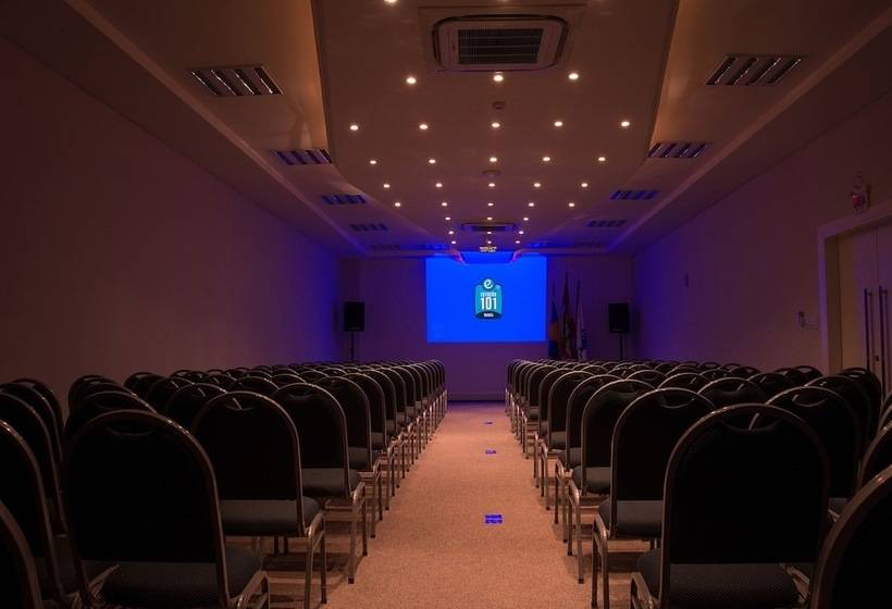 ホテル Estação 101   Itajaí