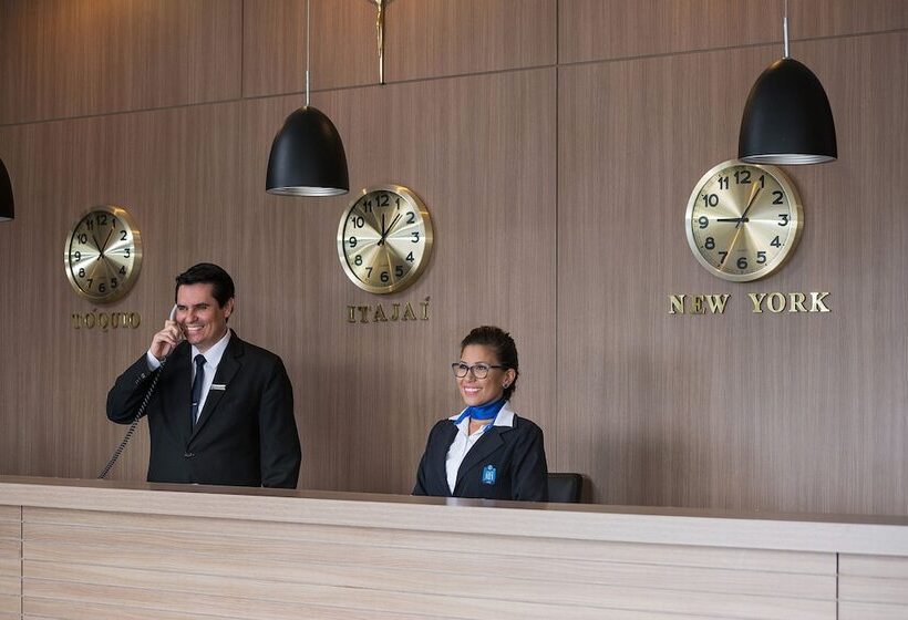 ホテル Estação 101   Itajaí