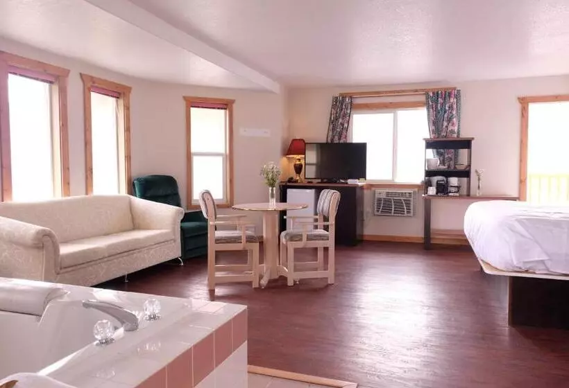 בית מלון כפרי Golden Village Lodge