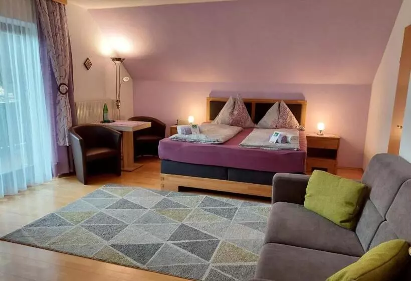 Hotel Pension Maria Wallner