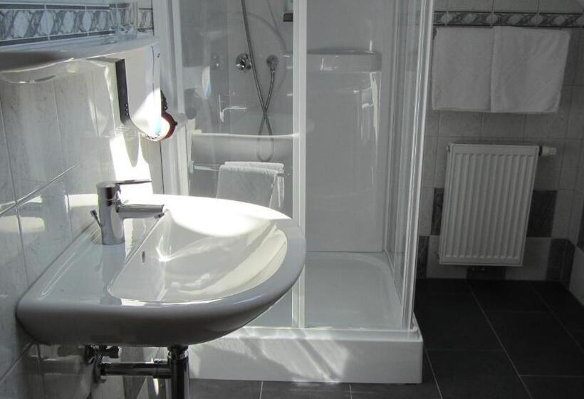 Отель Pension Maria Wallner