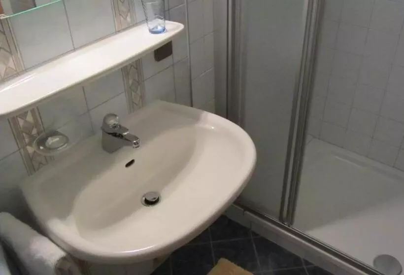 Hotel Pension Maria Wallner