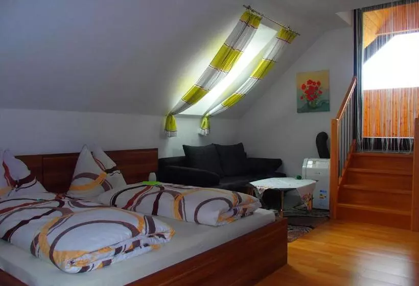 Hotel Pension Maria Wallner