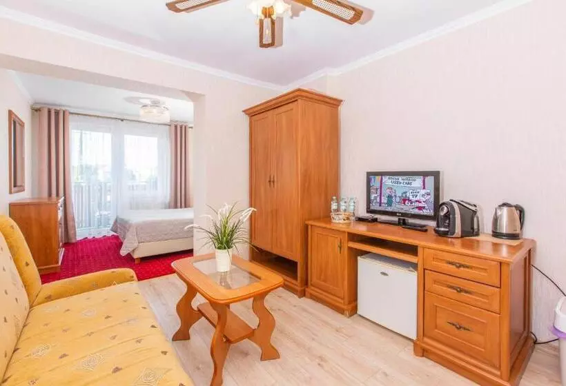 ホテル Apartament Rades