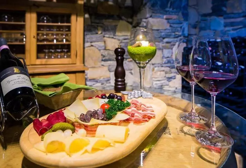 Отель Relais Bayard