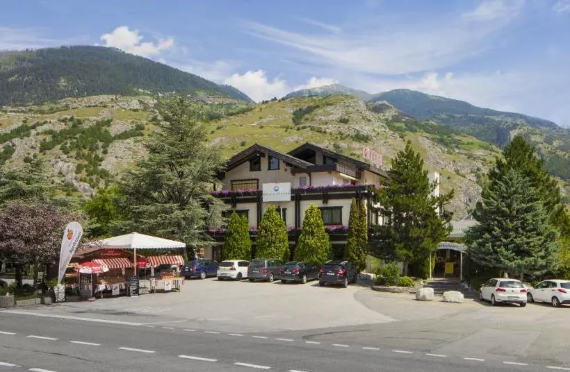 Отель Relais Bayard