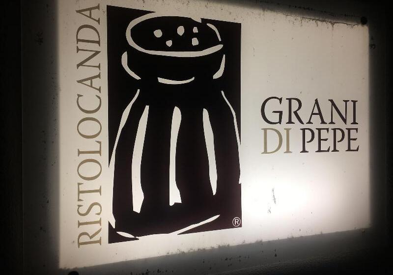 בית מלון כפרי Ristolocanda Grani Di Pepe