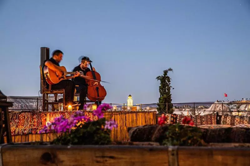 Hotel Sultan Cave Suites