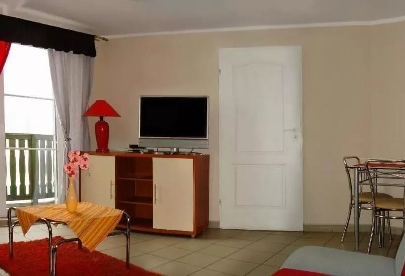 هتل Zielony Domek