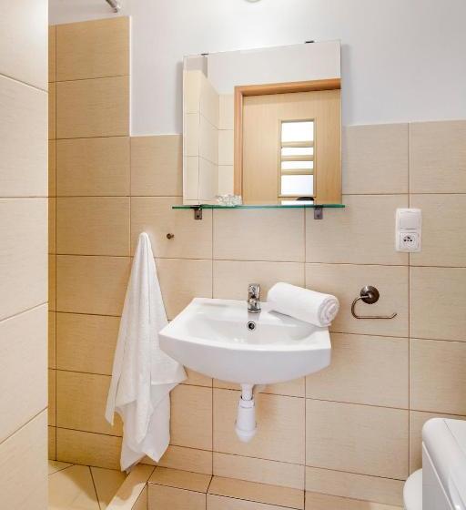 Sleepy3city Abrahama46