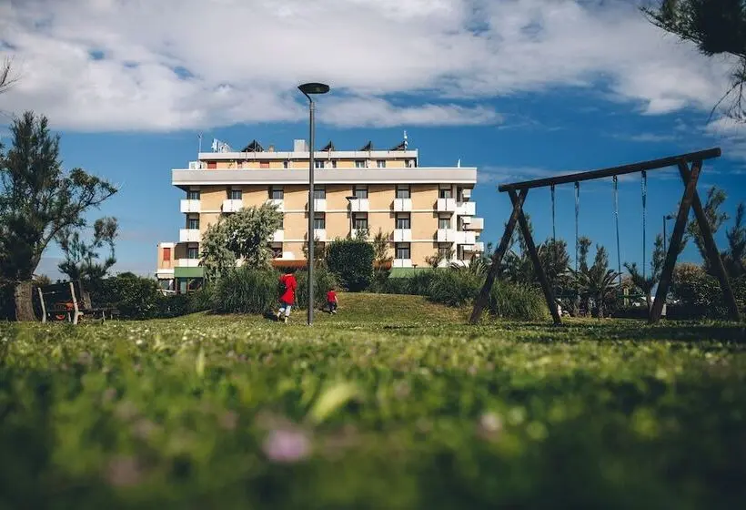 Una Hotels Imperial Beach Fano