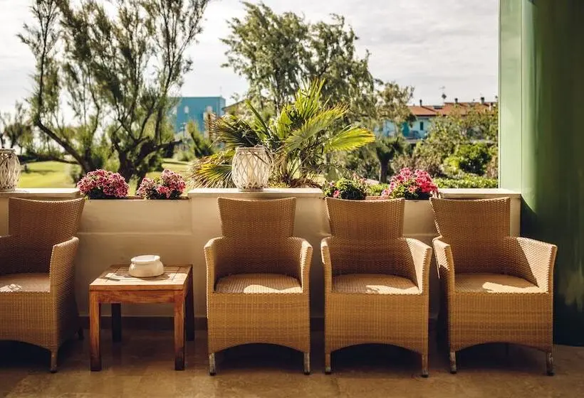 Una Hotels Imperial Beach Fano