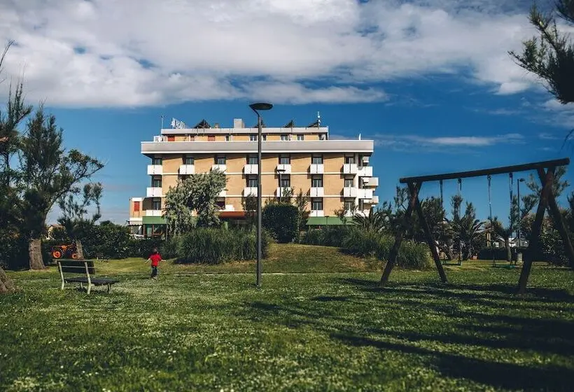 Una Hotels Imperial Beach Fano