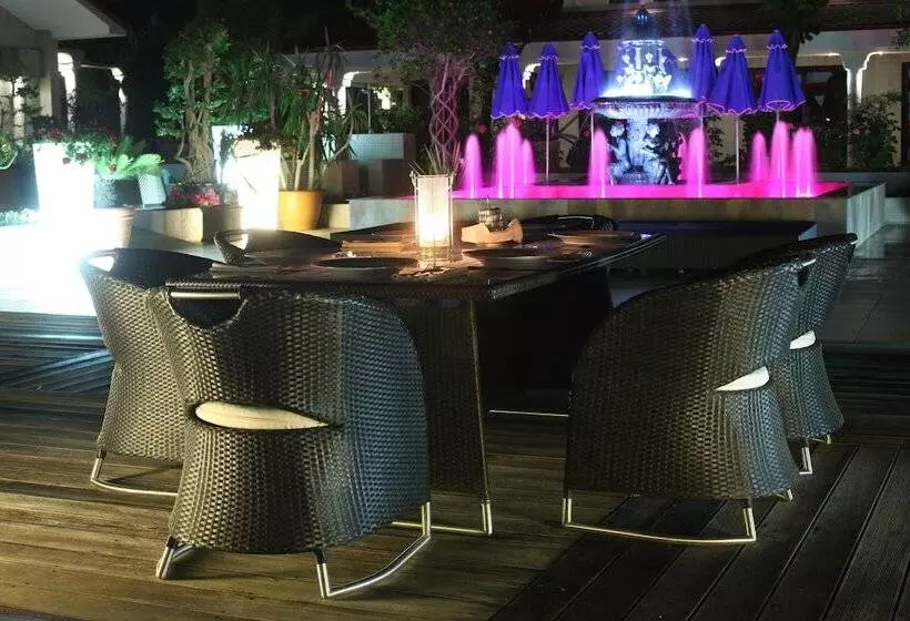 Vox Maris Grand Resort   Adults Only