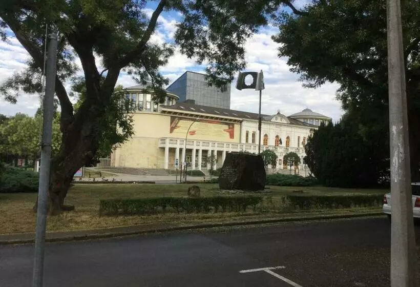 پانسیون Bazilika Vendégház