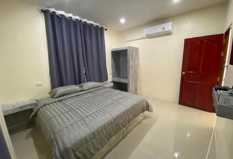 Hostel Budchui Guesthouse