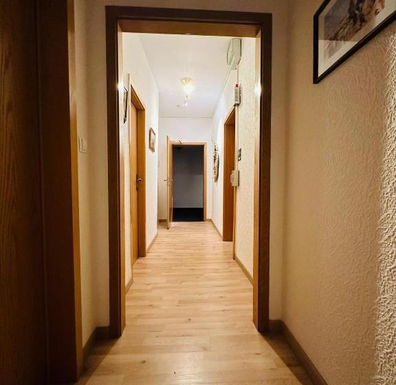 Bed and Breakfast Bff Airport Messe Schlaf   Düsseldorf