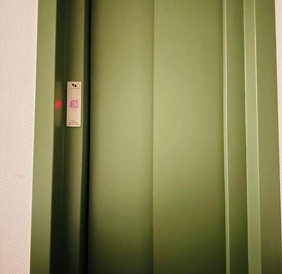 Bed and Breakfast Bff Airport Messe Schlaf   Düsseldorf