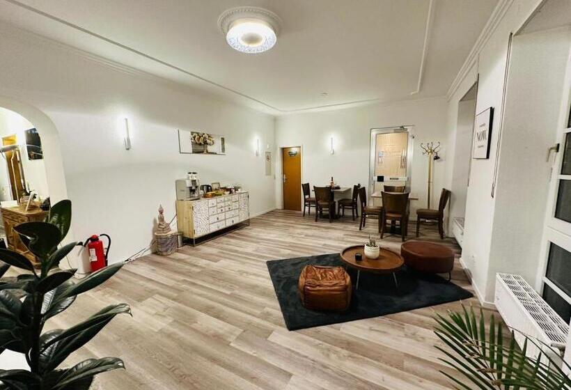 Bed and Breakfast Bff Airport Messe Schlaf   Düsseldorf