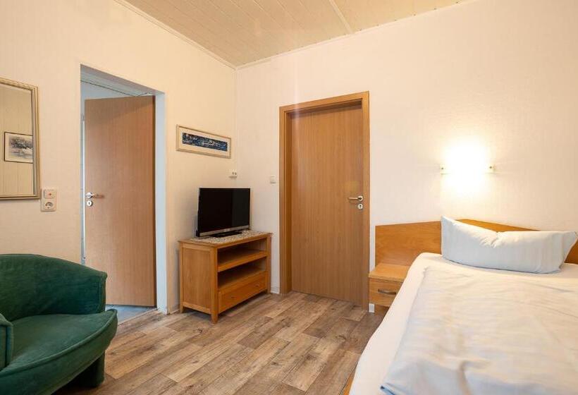 Familien Und Aparthotel Strandhof