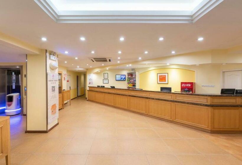 בית מלון כפרי Home Inn Dalian North Railway Station